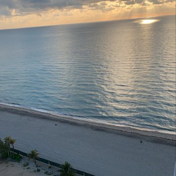 Marenas Beach Resort - Resorts Near Me - Sunny Isles Beach, Florida Marenas Beach Resort - Resorts Near Me - Sunny Isles Beach, Florida