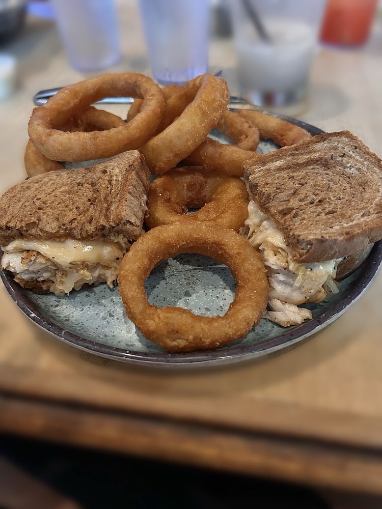 Duffer's Pub & Grille Image