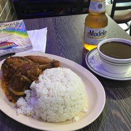 Chicken stew with black beans and rice