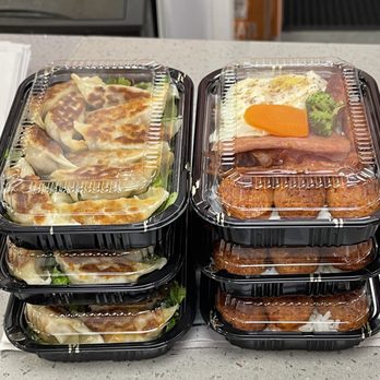 Rainbow BBQ - a variety of food in plastic containers - Korean Near Me - Honolulu, Hawaii Rainbow BBQ - a variety of food in plastic containers - Korean Near Me - Honolulu, Hawaii