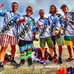 LiquidSky Sports - X-sports athletes with their LiquidSky custom-made sports jerseys