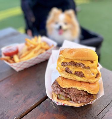 Burger Littles by null