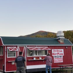 Mountain View Pizza & Ice Cream - Pizza place