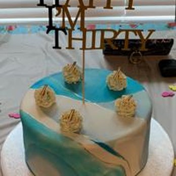 La Zucre Cake Boutique - Kim's 30th birthday. - Cupcakes Near Me - Orlando, Florida