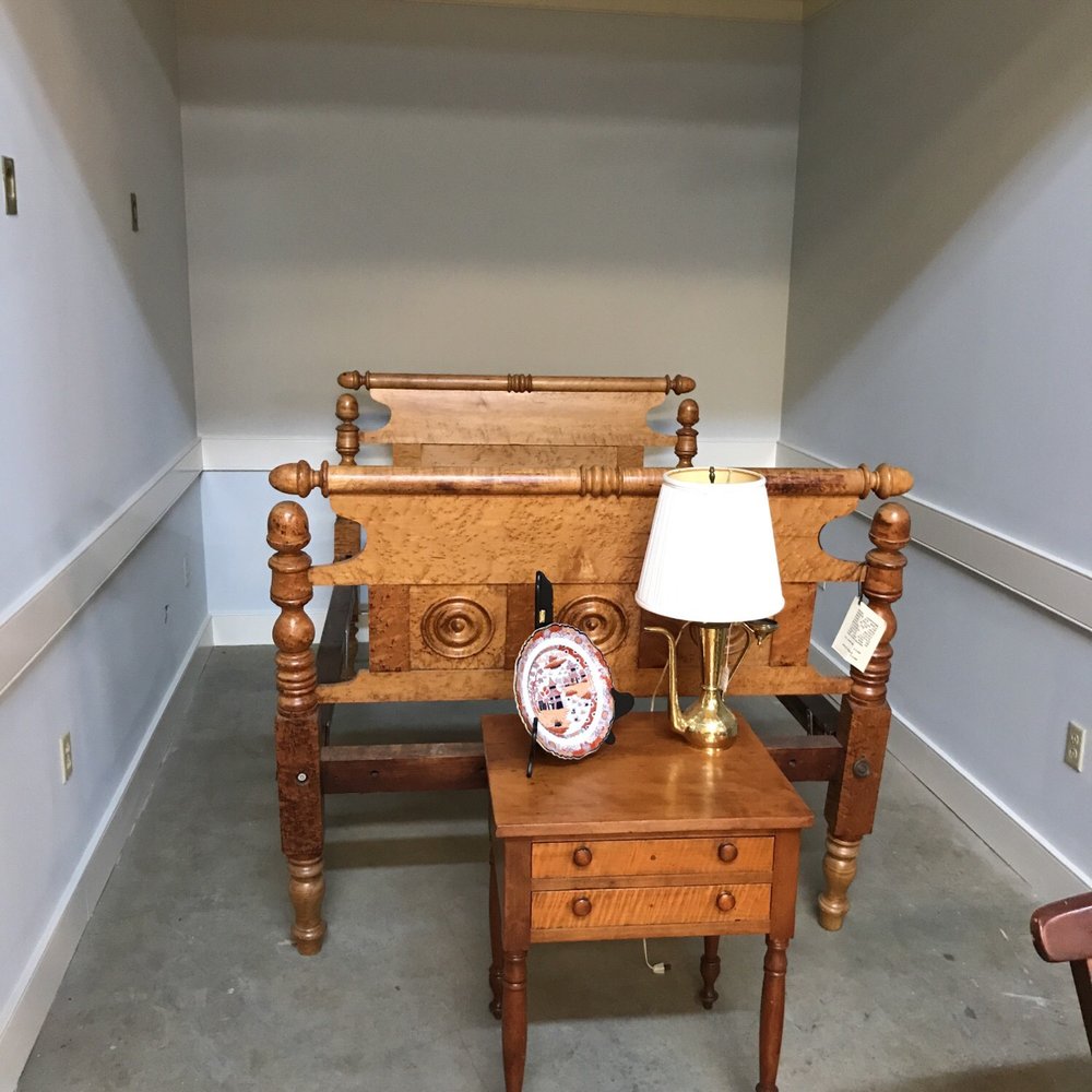 Swan Tavern Antiques - Antiques Near Me - Ordinary, Virginia Swan Tavern Antiques - Antiques Near Me - Ordinary, Virginia