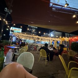 Kabob Land - Sit back, and enjoy the vibe at this Atlanta gem!