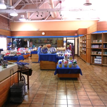 Blue Diamond - the gift shop as seen from the doorway - Specialty Food Near Me - Sacramento, California