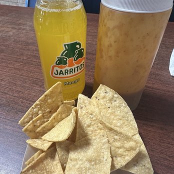 Taqueria Eduardo - Chips and salsa - Mexican Near Me - San Jose, California Taqueria Eduardo - Chips and salsa - Mexican Near Me - San Jose, California