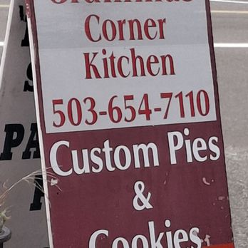 Grammas Corner Kitchen - Info - Burgers Near Me - Milwaukie, Oregon