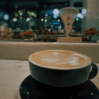 Tatte Bakery & Cafe | Old Town - Oatmilk date latte - Breakfast & Brunch Near Me - Alexandria, Virginia
