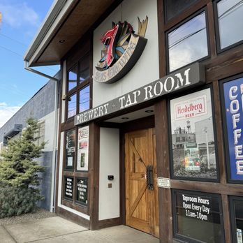7 Seas Brewing - Front entrance to the building - Breweries Near Me - Tacoma, Washington