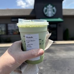 Starbucks - Iced Matcha Lattematcha