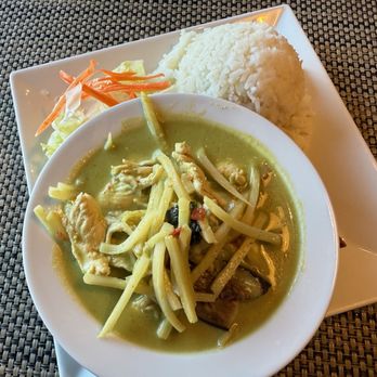 Aroy Thai Kitchen - Green chicken curry. - Thai Near Me - Las Vegas, Nevada Aroy Thai Kitchen - Green chicken curry. - Thai Near Me - Las Vegas, Nevada