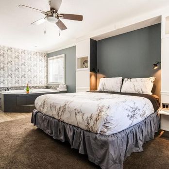 Big Bear Spa Suites - European styled rooms with AC and heater - Hotels Near Me - Big Bear Lake, California Big Bear Spa Suites - European styled rooms with AC and heater - Hotels Near Me - Big Bear Lake, California