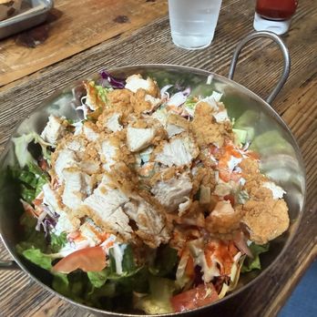 Lucky Luke Brewpub - Salad chicken. - Breweries Near Me - Lancaster, California