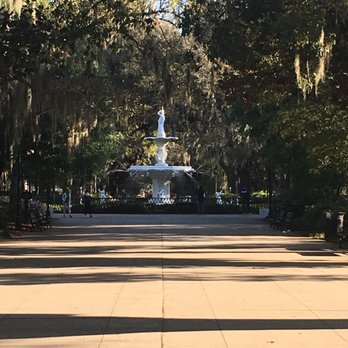 Forsyth Park - Parks Near Me - Savannah, Georgia