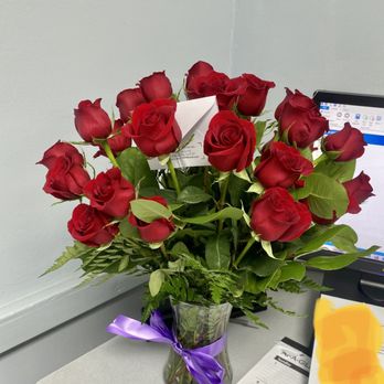 Sunshine Florist - What was delivered with an UGLY BOW - Florists Near Me - Agoura Hills, California