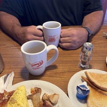 Denny's - Dennys breakfast - American Near Me - Las Vegas, Nevada