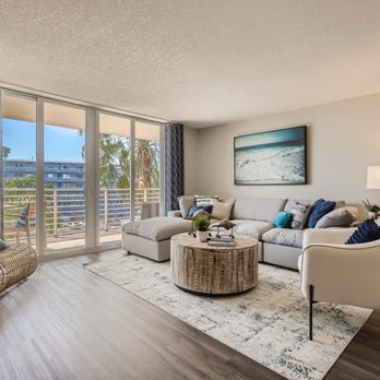 Waters Pointe Apartments - Apartments Near Me - South Pasadena, Florida Waters Pointe Apartments - Apartments Near Me - South Pasadena, Florida