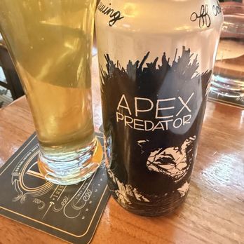 D4 Irish Pub & Cafe - Beer - Irish Pub Near Me - Chicago, Illinois