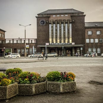 Zwickau Hbf - Train Stations Near Me - Zwickau, SN