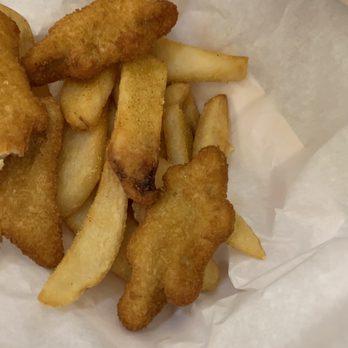 Chowders - Kids menu nuggets & fries $8 - Seafood Near Me - San Francisco, California Chowders - Kids menu nuggets & fries $8 - Seafood Near Me - San Francisco, California