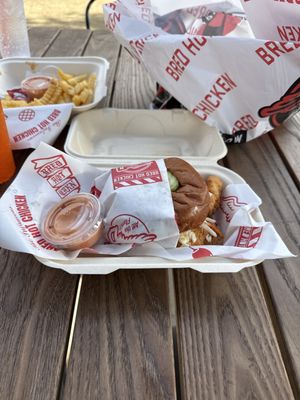 Bred Hot Chicken by null