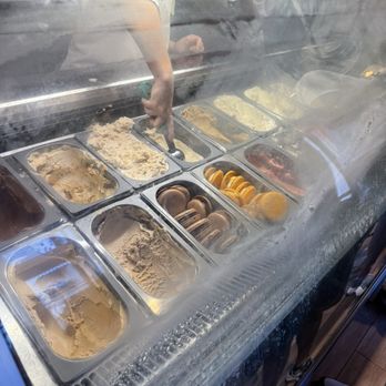 L'Artisan des Glaces - French Near Me - Orlando, Florida L'Artisan des Glaces - French Near Me - Orlando, Florida
