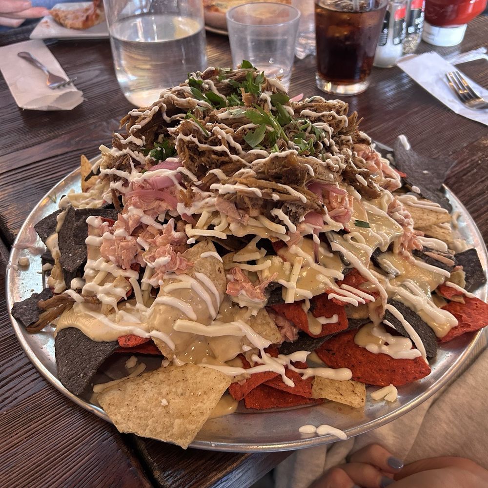 Nachos that were messed up but still look good Nachos that were messed up but still look good