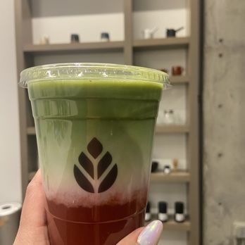 Milk Tea People - Strawberry matcha tea latte - Tea Rooms Near Me - Denver, Colorado