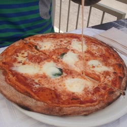 Gran Fausto - Pizza bufalina de harina de kamut