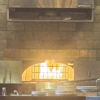 Garré Cafe - They fresh bake their pizza in this oven. - Mediterranean Near Me - Livermore, California