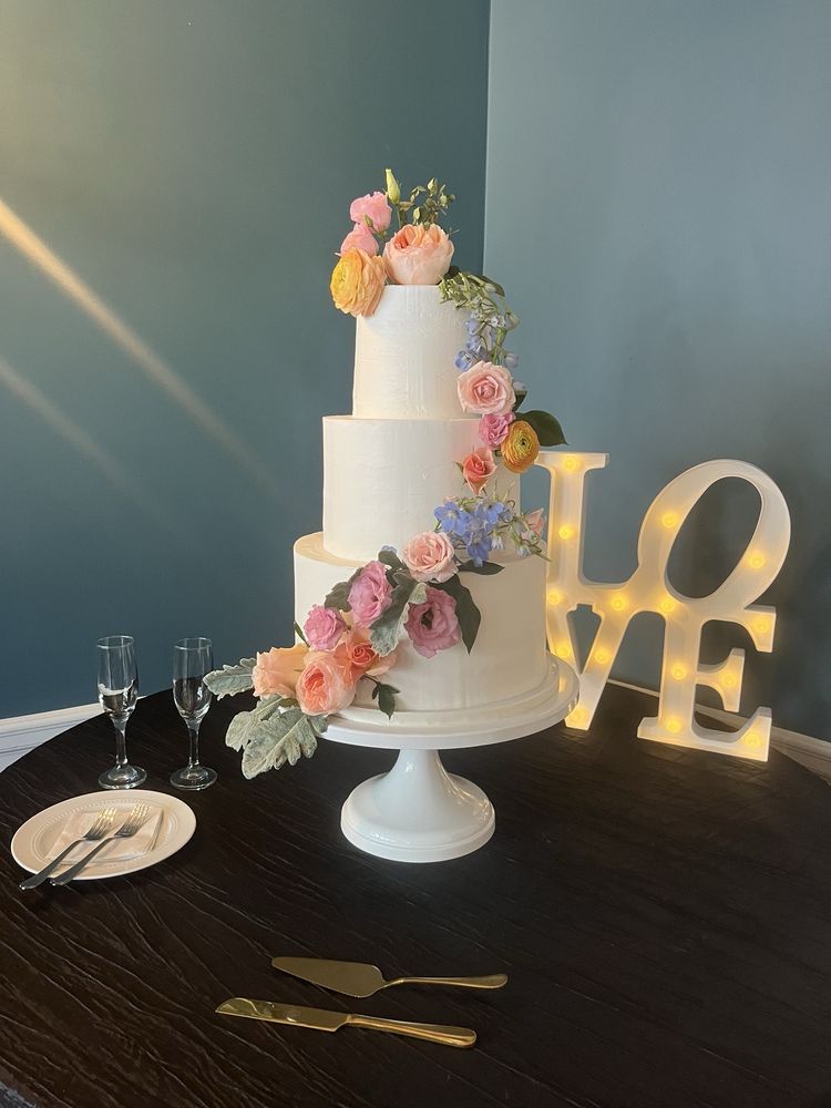 Artsy Cakesy Logo