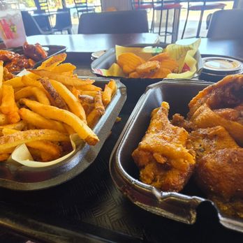 ATL Wings - Chicken Wings Near Me - Mesa, Arizona