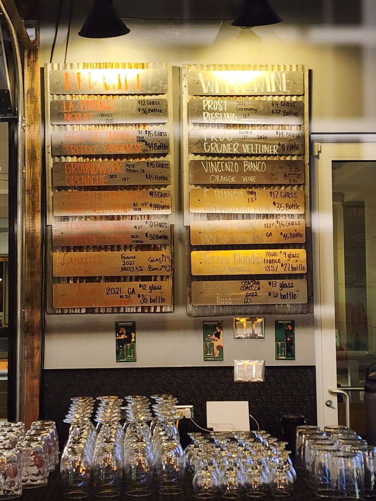 BEER BARN 47 Photos & 37 Reviews 3150 E Ray Rd, Gilbert, Arizona