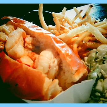 Ford's Fish Shack - Ashburn - Lobstah roll - Seafood Near Me - Ashburn, Virginia