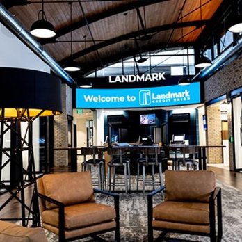 Landmark Credit Union - Landmark Credit Union Oconomowoc, WI Seating Area - Banks & Credit Unions Near Me - Oconomowoc, Wisconsin Landmark Credit Union - Landmark Credit Union Oconomowoc, WI Seating Area - Banks & Credit Unions Near Me - Oconomowoc, Wisconsin
