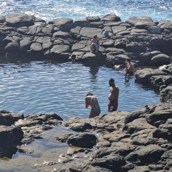 Queen's Bath - Landmarks & Historical Buildings Near Me - Princeville, Hawaii