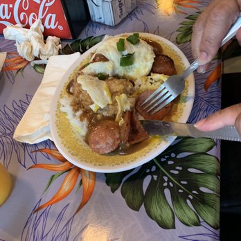 808 Grindz Cafe - Digging in. - Cafes Near Me - Lahaina, Hawaii