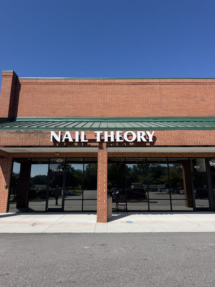 Nail Theory Logo