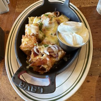 Ted's Bulletin 14th - Loaded Tots - Breakfast & Brunch Near Me - Washington, DC, District of Columbia