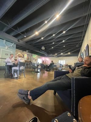 Mint & Serif by null