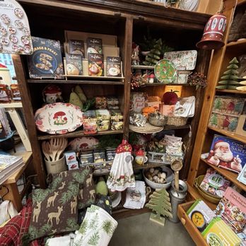 Linn's Gourmet Goods - 'Shrooms! - Specialty Food Near Me - Cambria, California