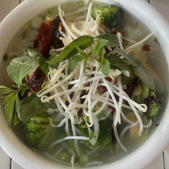 Super Super Restaurant - #24 Veggie Pho with vegetable broth and tofu - Vietnamese Near Me - Berkeley, California