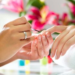 Lavish Nail Lounge - Our salon features a chic and inviting atmosphere, designed to provide a serene and relaxing space where you can unwind and indulge in well-