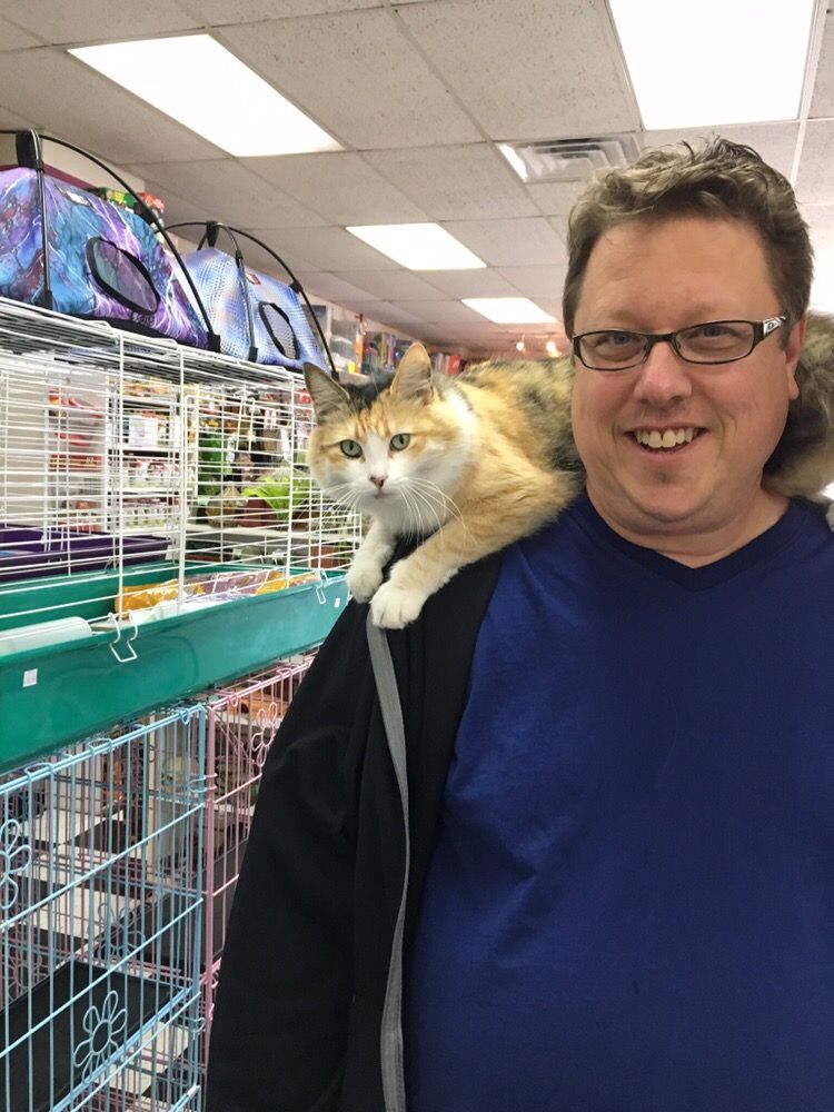 AQUARIUM & PETS Updated August 2024 19 Reviews 345 S Main St, Red Bluff, California Pet