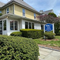 Bond Animal Hospital