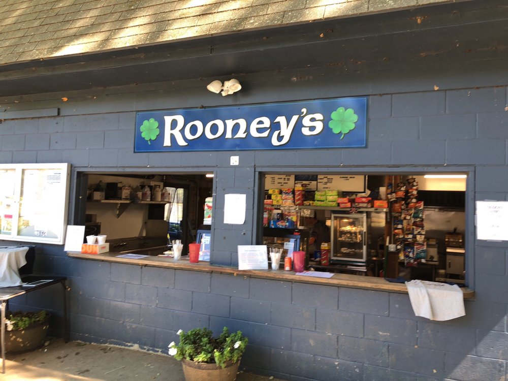 Rooney's Snack Shack Logo