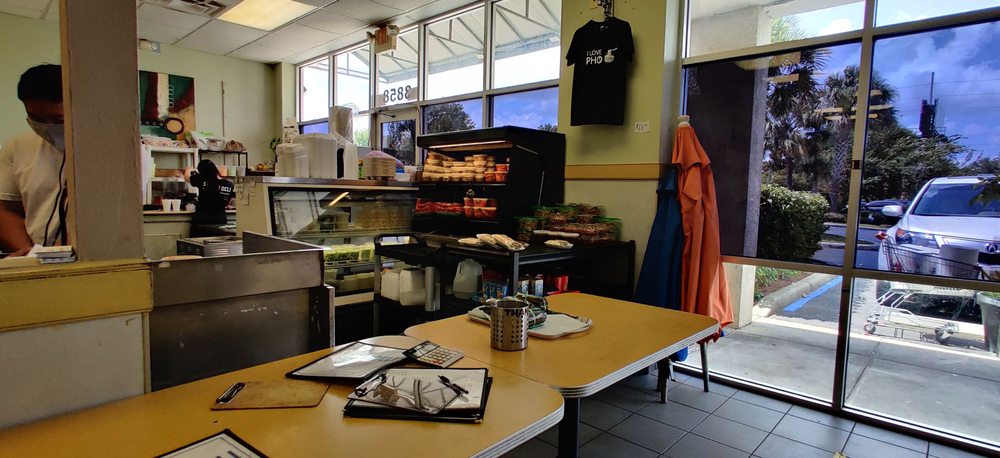 Saigon Deli