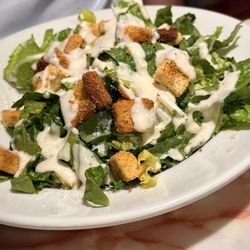 Giovannis - Cesar Salad